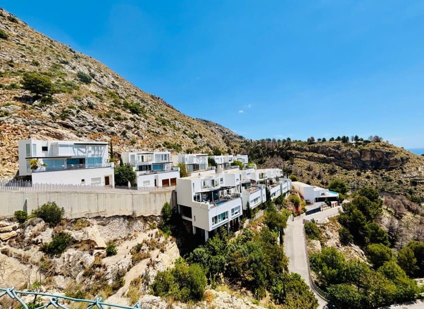 4 chambre Villa/Maison à vendre à Altea avec piscine garage - 990 000 € (Ref: 9146094)