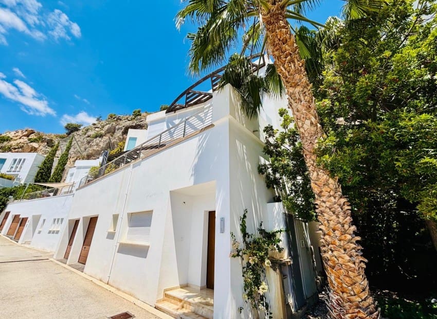 4 chambre Villa/Maison à vendre à Altea avec piscine garage - 990 000 € (Ref: 9146094)