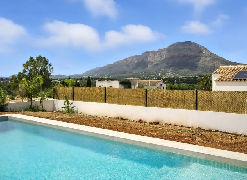 4 soverom Villa til salgs i Javea / Xabia med svømmebasseng - € 995 000 (Ref: 9146208)