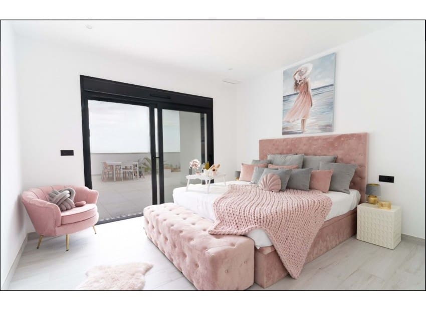 3 bedroom Villa for rent in Finestrat with pool garage - € 4,500 (Ref: 9146497)