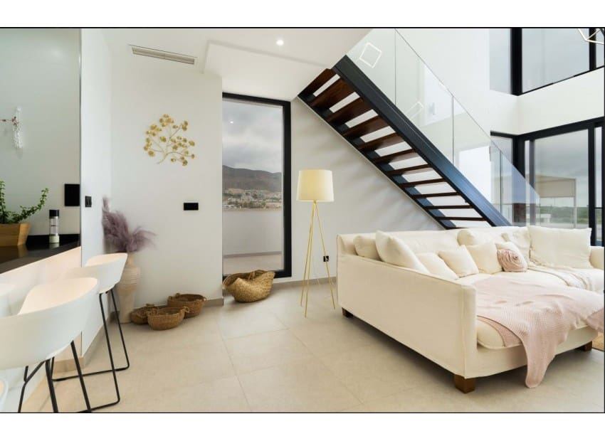 3 bedroom Villa for rent in Finestrat with pool garage - € 4,500 (Ref: 9146497)