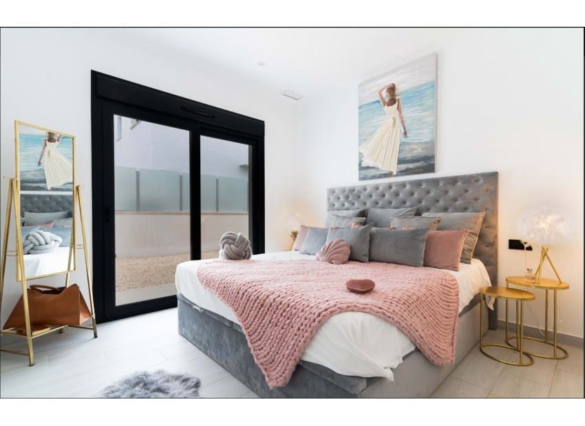 3 bedroom Villa for rent in Finestrat with pool garage - € 4,500 (Ref: 9146497)