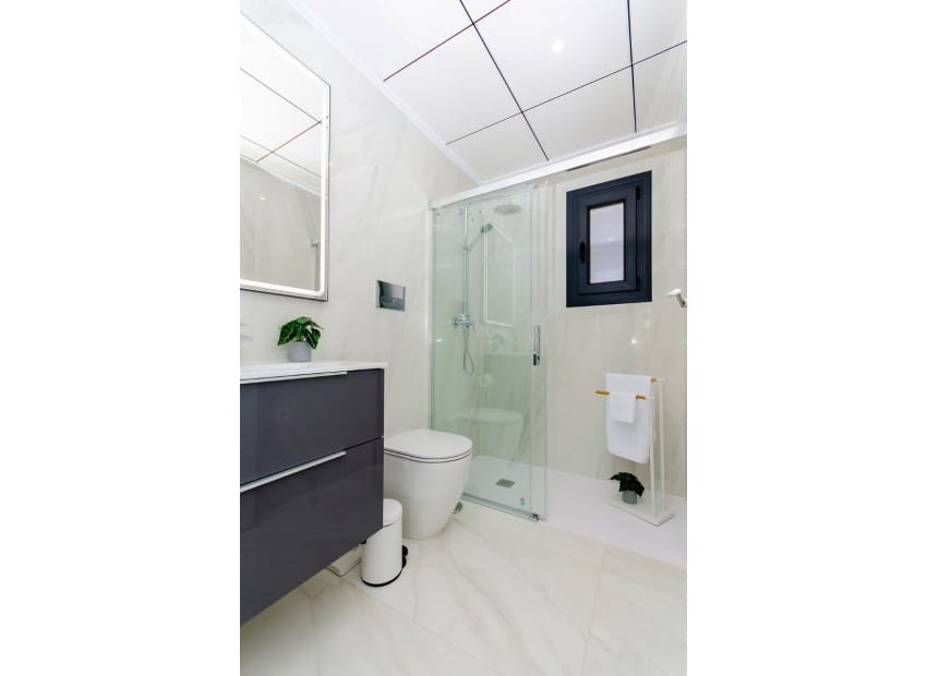 3 chambre Villa/Maison à vendre à Vistabella avec piscine - 375 000 € (Ref: 9148077)