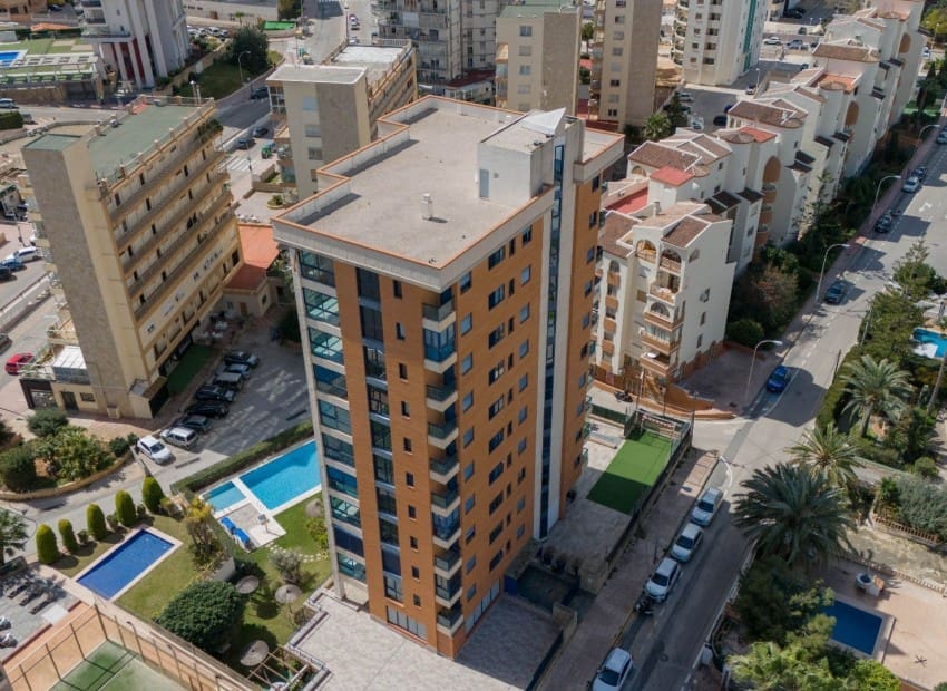 2 soveværelse Lejlighed til salg i Calpe / Calp med swimmingpool garage - € 380.000 (Ref: 9153554)