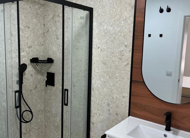 2 Zimmer Apartment zu verkaufen in San Miguel de Salinas mit Pool Garage - 250.000 € (Ref: 9160127)