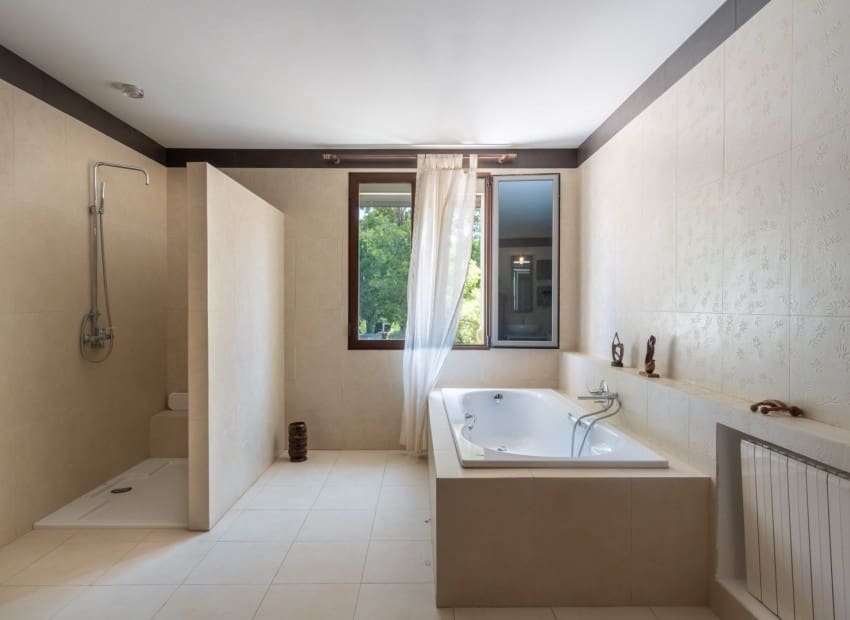 6 soverom Villa til salgs i Denia med svømmebasseng - € 1 850 000 (Ref: 9167398)