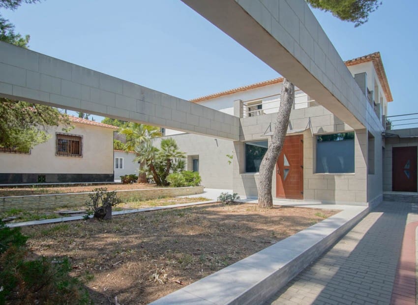 6 soverom Villa til salgs i Denia med svømmebasseng - € 1 850 000 (Ref: 9167398)