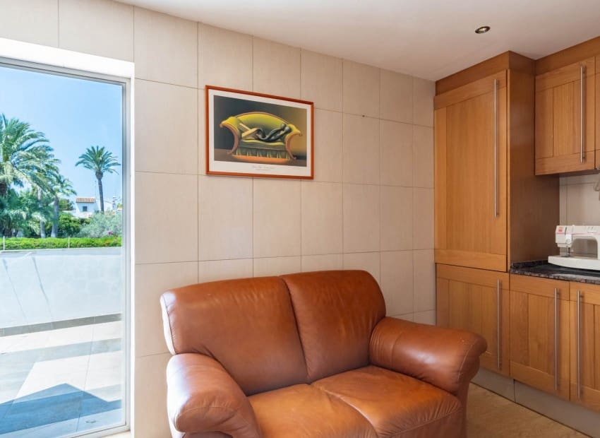 6 soverom Villa til salgs i Denia med svømmebasseng - € 1 850 000 (Ref: 9167398)