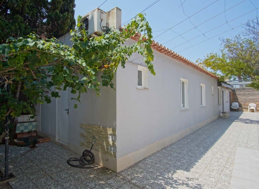 6 soverom Villa til salgs i Denia med svømmebasseng - € 1 850 000 (Ref: 9167398)