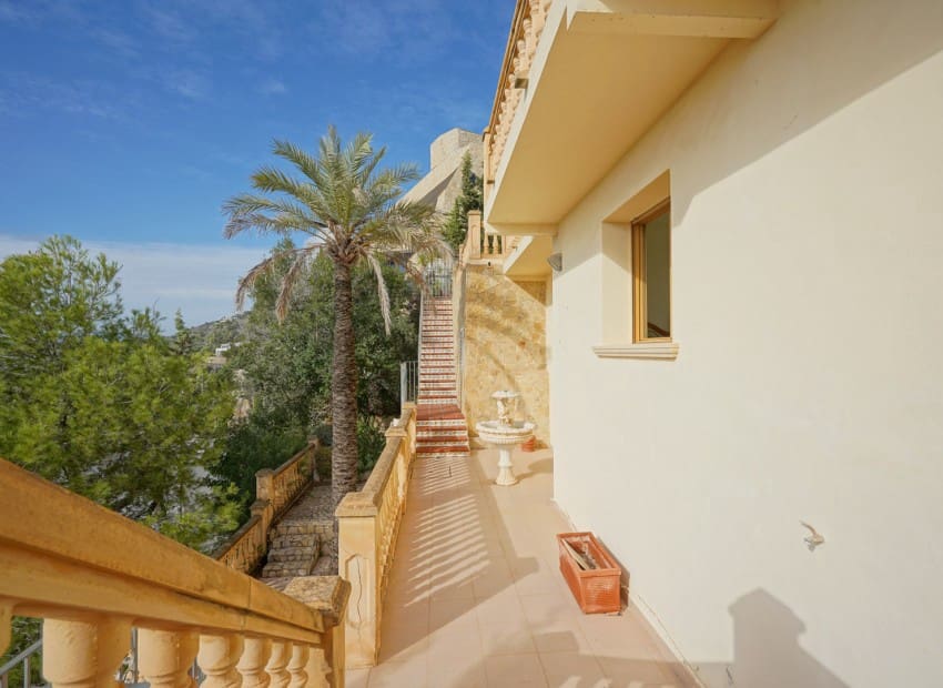 5 Zimmer Villa zu verkaufen in Javea / Xabia mit Pool - 2.250.000 € (Ref: 9167399)