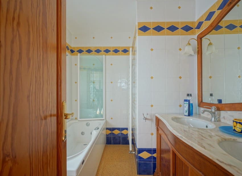 5 Zimmer Villa zu verkaufen in Javea / Xabia mit Pool - 2.250.000 € (Ref: 9167399)