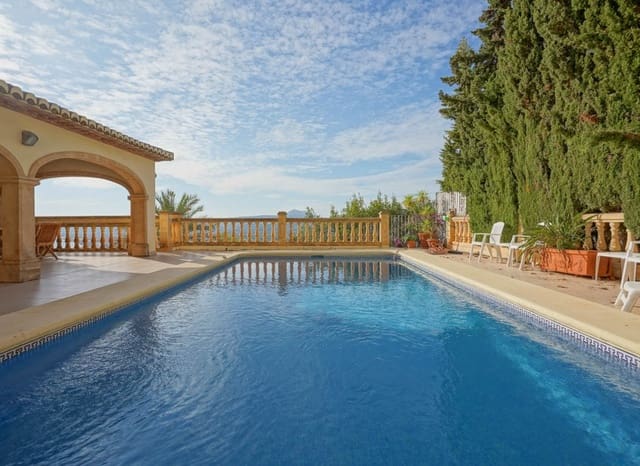 5 Zimmer Villa zu verkaufen in Puerto, Javea / Xàbia mit Pool - 2.250.000 € (Ref: 9167399)