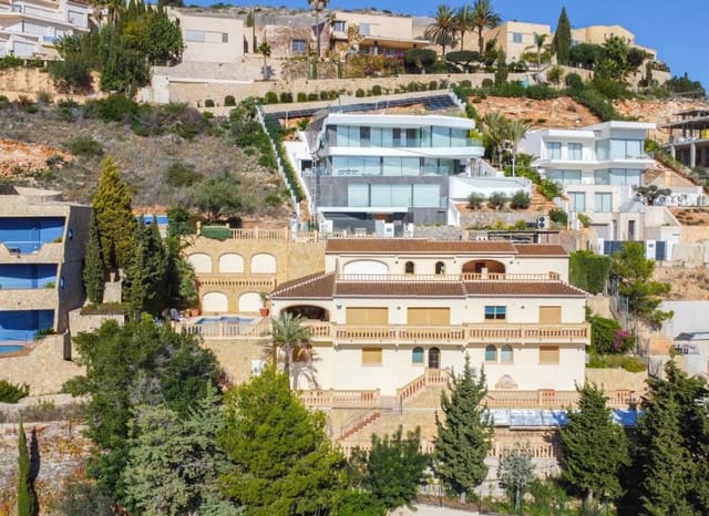 5 Zimmer Villa zu verkaufen in Puerto, Javea / Xàbia mit Pool - 2.250.000 € (Ref: 9167399)