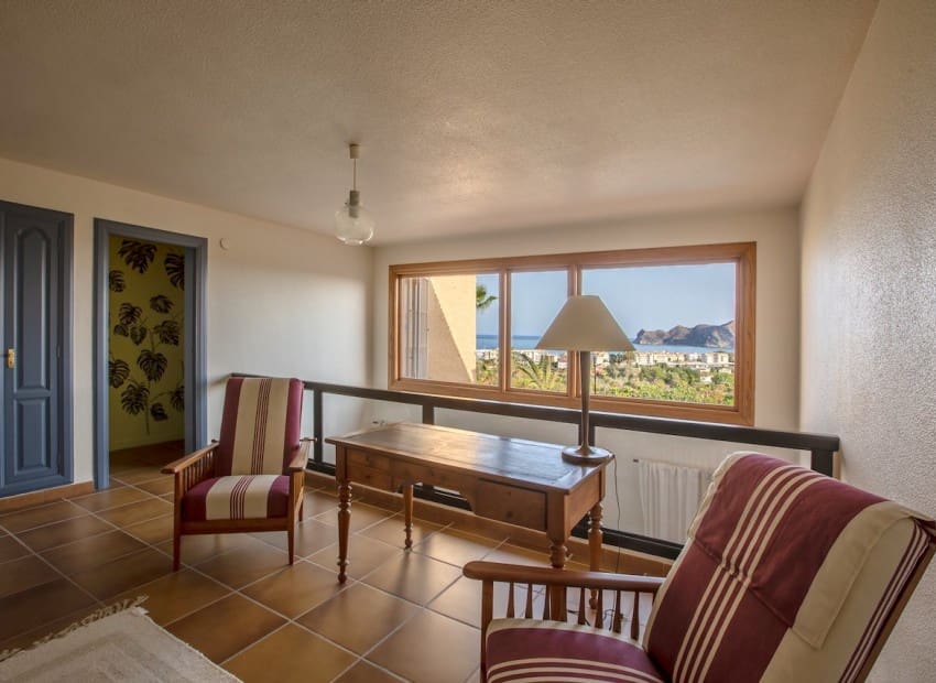 4 makuuhuone Huvila myytävänä paikassa Altea mukana uima-altaan 
autotalli - 1 290 000 € (Ref: 9172385)