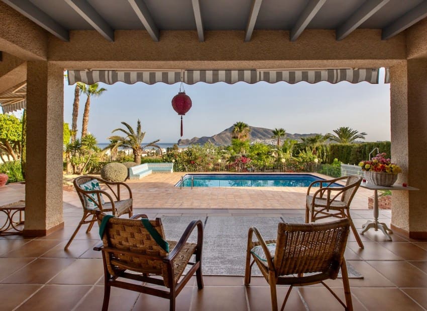 4 makuuhuone Huvila myytävänä paikassa Altea mukana uima-altaan 
autotalli - 1 290 000 € (Ref: 9172385)