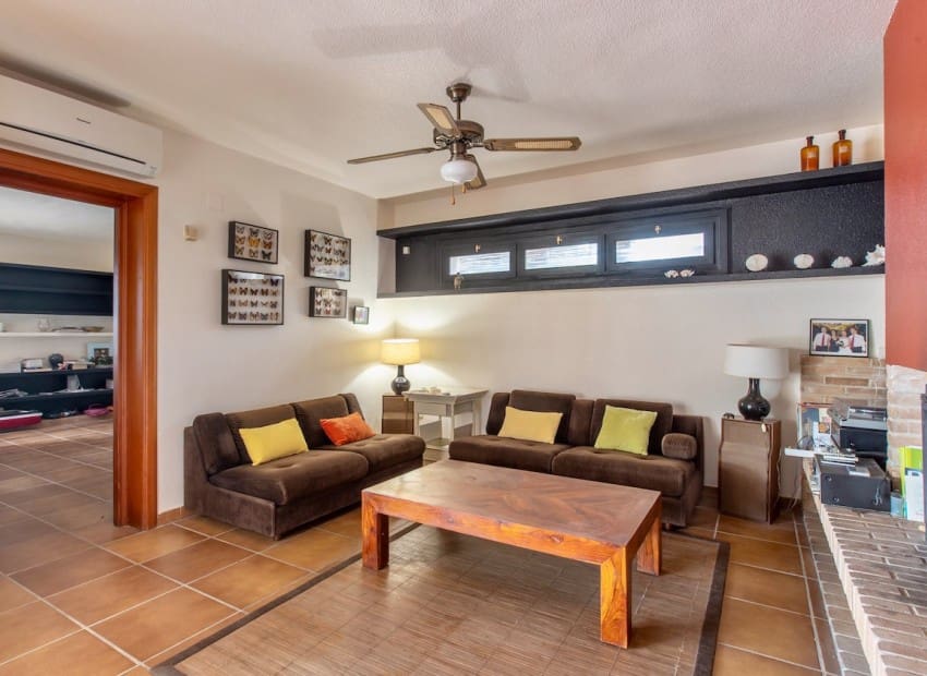 4 makuuhuone Huvila myytävänä paikassa Altea mukana uima-altaan 
autotalli - 1 290 000 € (Ref: 9172385)