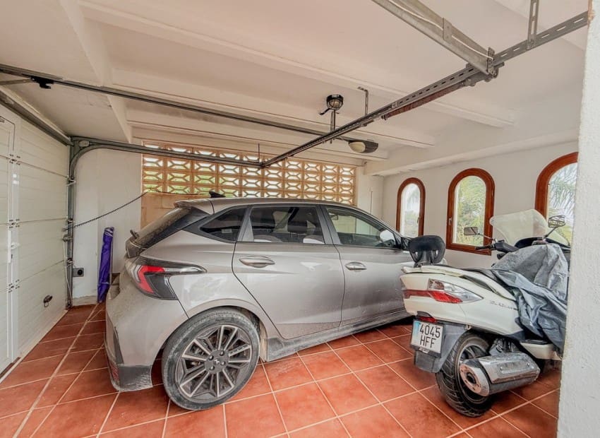 4 slaapkamer Villa te koop in Denia met zwembad - € 595.000 (Ref: 9172455)