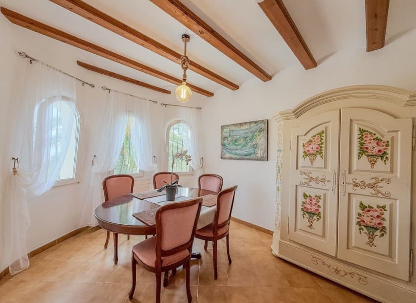 4 slaapkamer Villa te koop in Denia met zwembad - € 595.000 (Ref: 9172455)