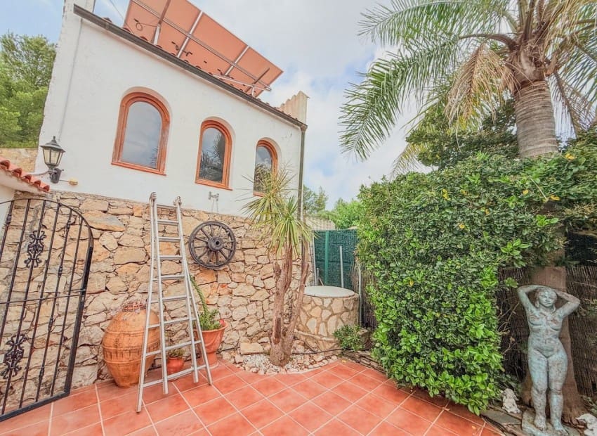 4 slaapkamer Villa te koop in Denia met zwembad - € 595.000 (Ref: 9172455)