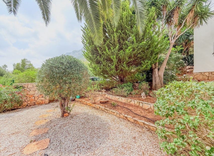 4 slaapkamer Villa te koop in Denia met zwembad - € 595.000 (Ref: 9172455)