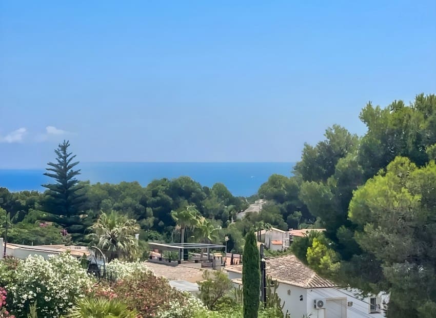 4 soveværelse Villa til salg i Javea / Xabia med swimmingpool - € 1.985.000 (Ref: 9176892)