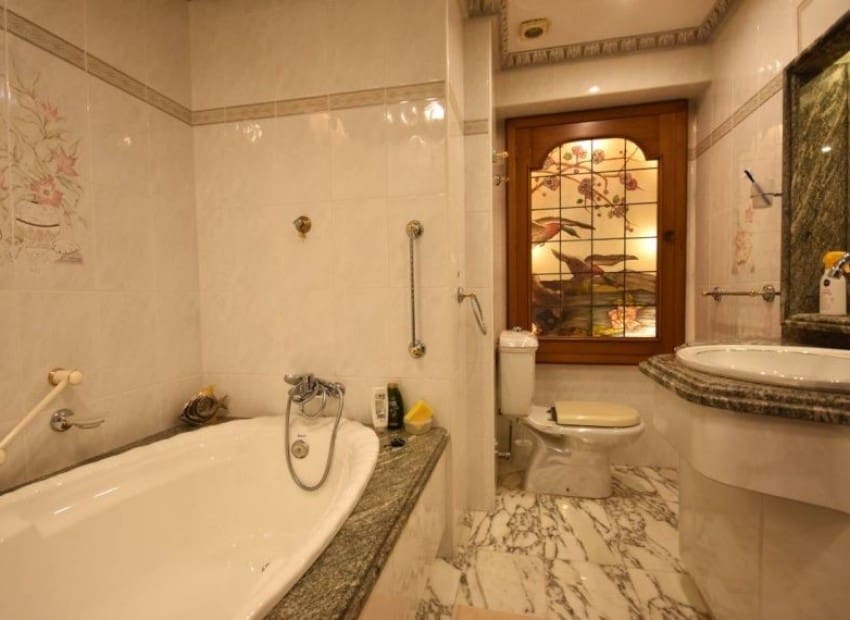 5 soveværelse Lejlighed til salg i Calpe / Calp med swimmingpool garage - € 1.200.000 (Ref: 9180163)