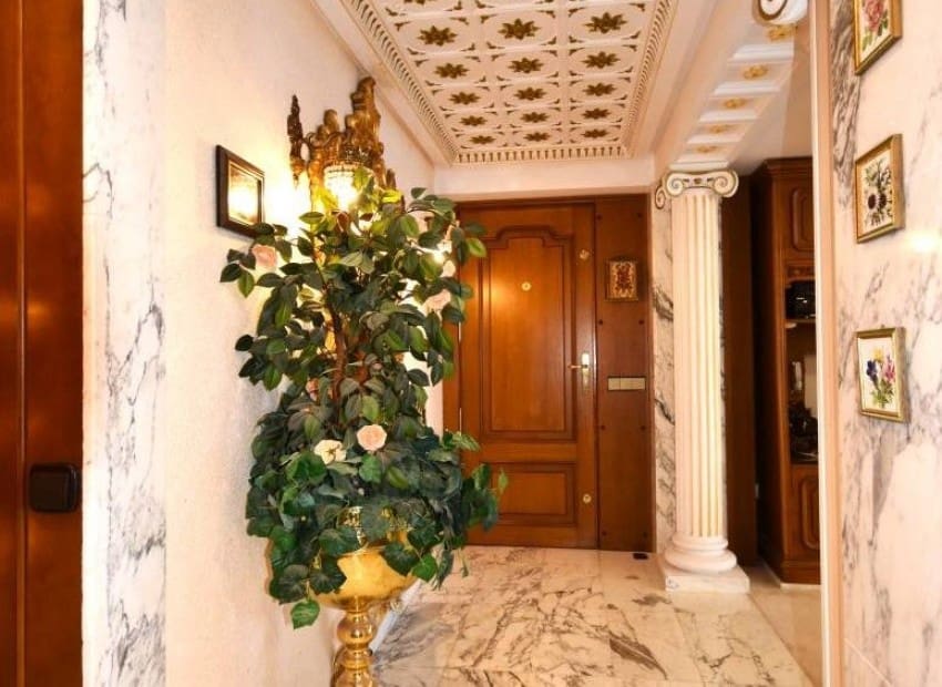 5 soveværelse Lejlighed til salg i Calpe / Calp med swimmingpool garage - € 1.200.000 (Ref: 9180163)