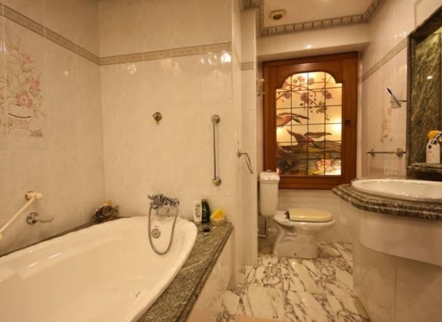 5 makuuhuone Huoneisto myytävänä paikassa Manzanera - Tosal, Calpe / Calp mukana uima-altaan 
autotalli - 1 200 000 € (Ref: 9180163)