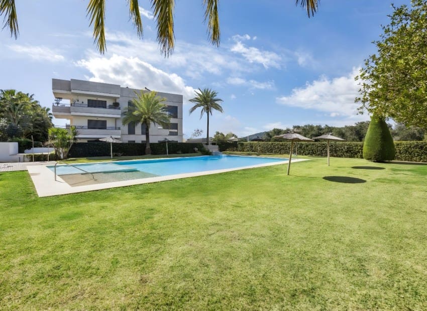 2 soveværelse Lejlighed til salg i Arenal med swimmingpool garage - € 425.000 (Ref: 9181533)