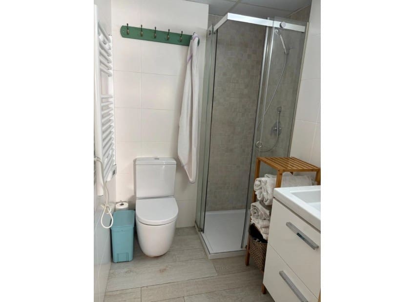 3 soveværelse Lejlighed til salg i Arenal med swimmingpool - € 499.500 (Ref: 9181916)