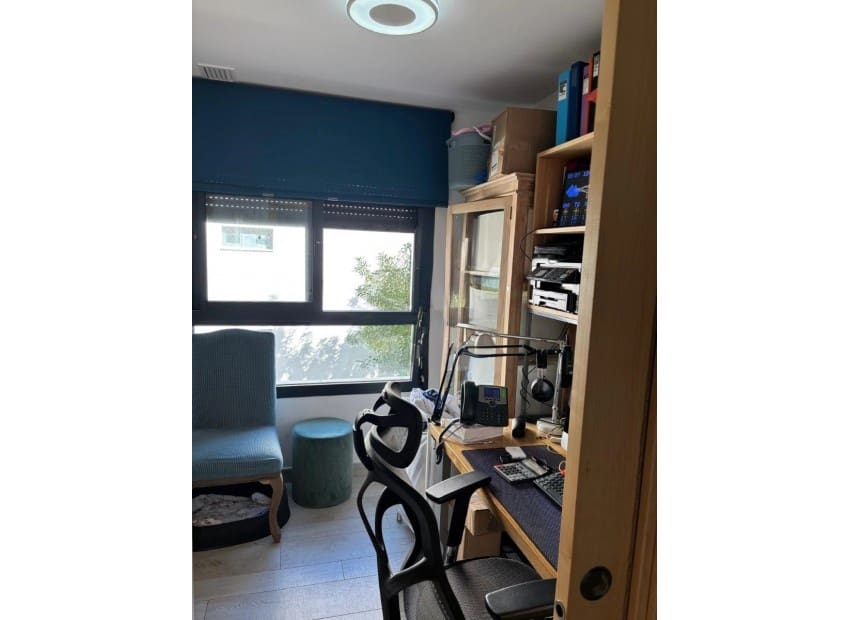 3 soveværelse Lejlighed til salg i Arenal med swimmingpool - € 499.500 (Ref: 9181916)