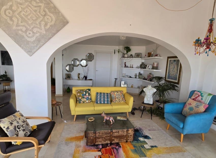 3 bedroom Villa for sale in Altea with pool garage - € 1,365,000 (Ref: 9186581)