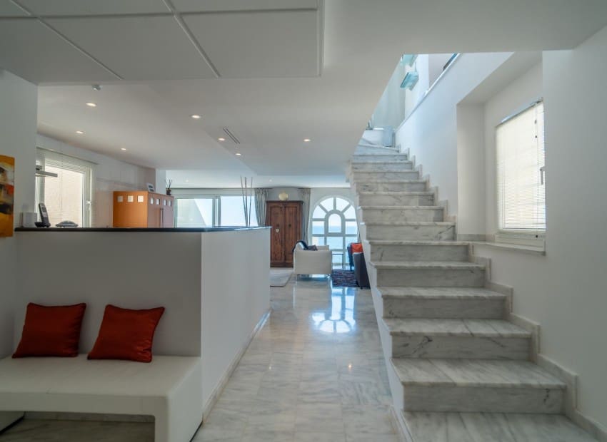 2 soveværelse Lejlighed til salg i Altea med garage - € 795.000 (Ref: 9190256)