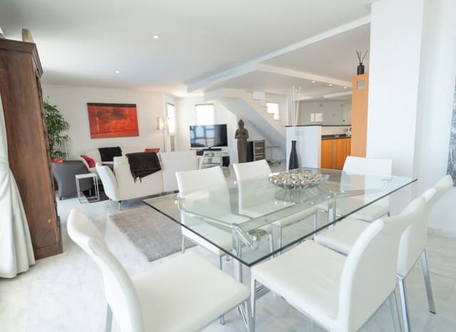 2 soveværelse Lejlighed til salg i Altea med garage - € 795.000 (Ref: 9190256)