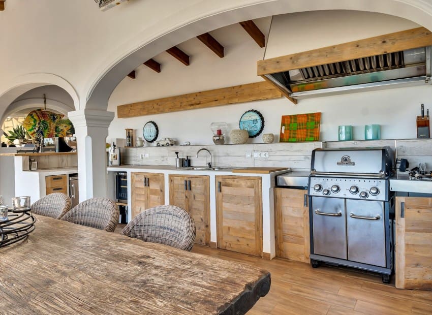 4 sovrum Villa till salu i Moraira med pool garage - 1 390 000 € (Ref: 9190257)