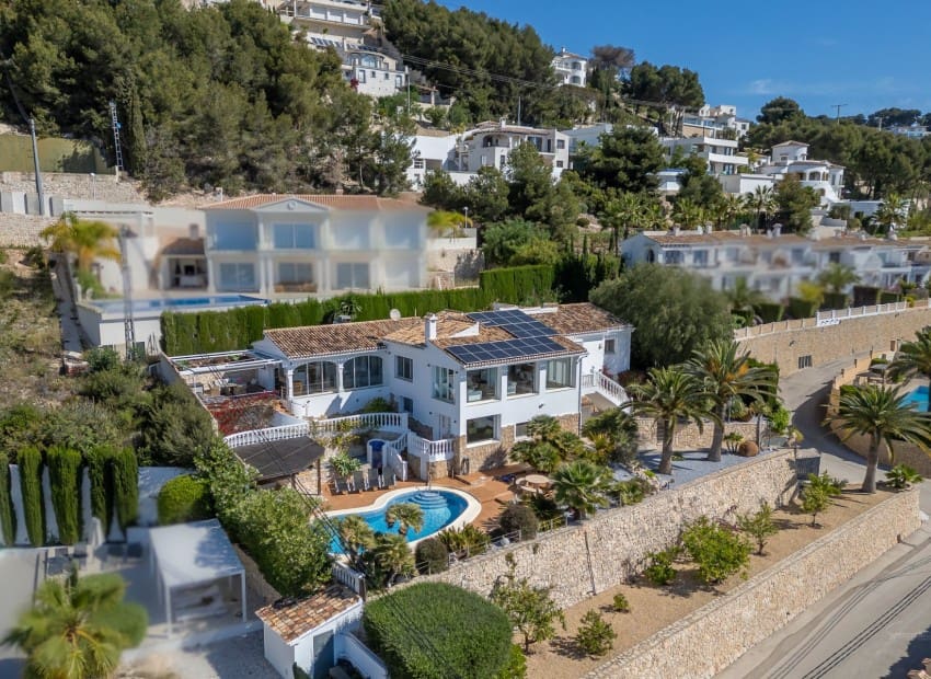 4 sovrum Villa till salu i Moraira med pool garage - 1 390 000 € (Ref: 9190257)