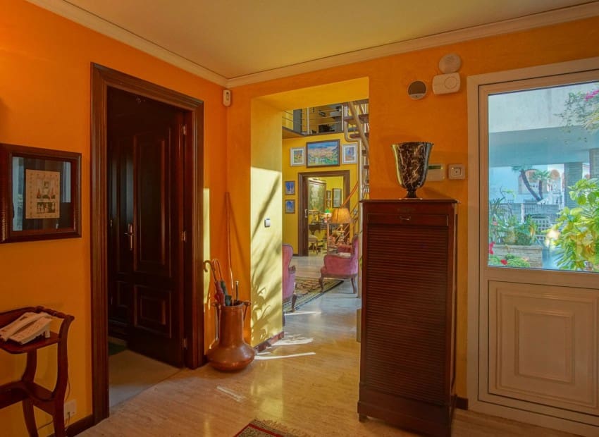 4 quarto Moradia para venda em Denia com piscina - 1 190 000 € (Ref: 9190493)