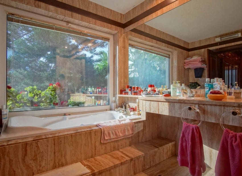 4 quarto Moradia para venda em Denia com piscina - 1 190 000 € (Ref: 9190493)