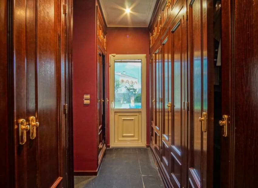 4 quarto Moradia para venda em Denia com piscina - 1 190 000 € (Ref: 9190493)