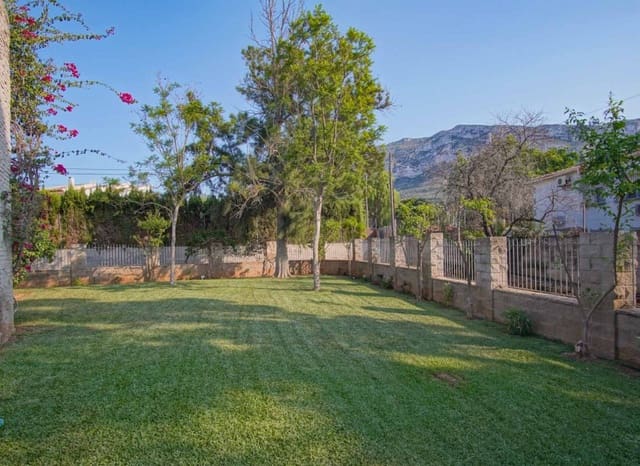 4 Zimmer Villa zu verkaufen in El Montgó, Dénia mit Pool - 1.190.000 € (Ref: 9190493)