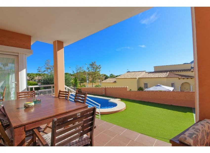 5 soverom Villa til salgs i Calpe / Calp med svømmebasseng garasje - € 680 000 (Ref: 9194719)