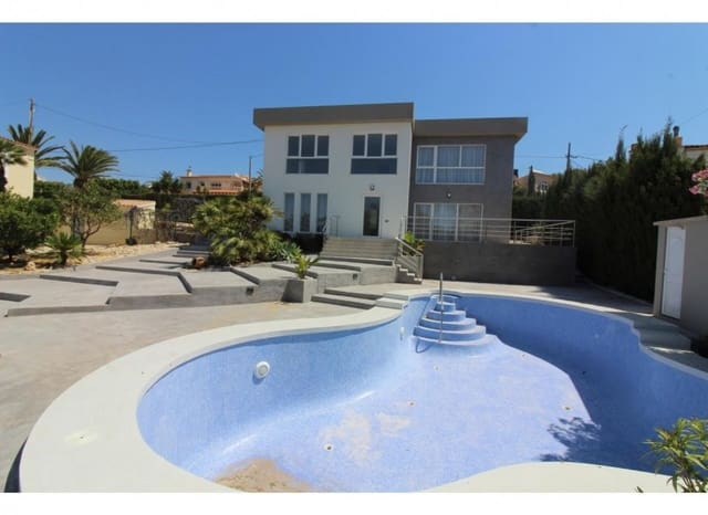 4 bedroom Villa for sale in Cometa - Carrió, Calpe / Calp with pool - € 995,000 (Ref: 9196918)