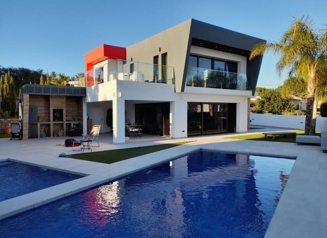 5 quarto Moradia para venda em Cometa - Carrió, Calpe / Calp com piscina - 950 000 € (Ref: 9196919)