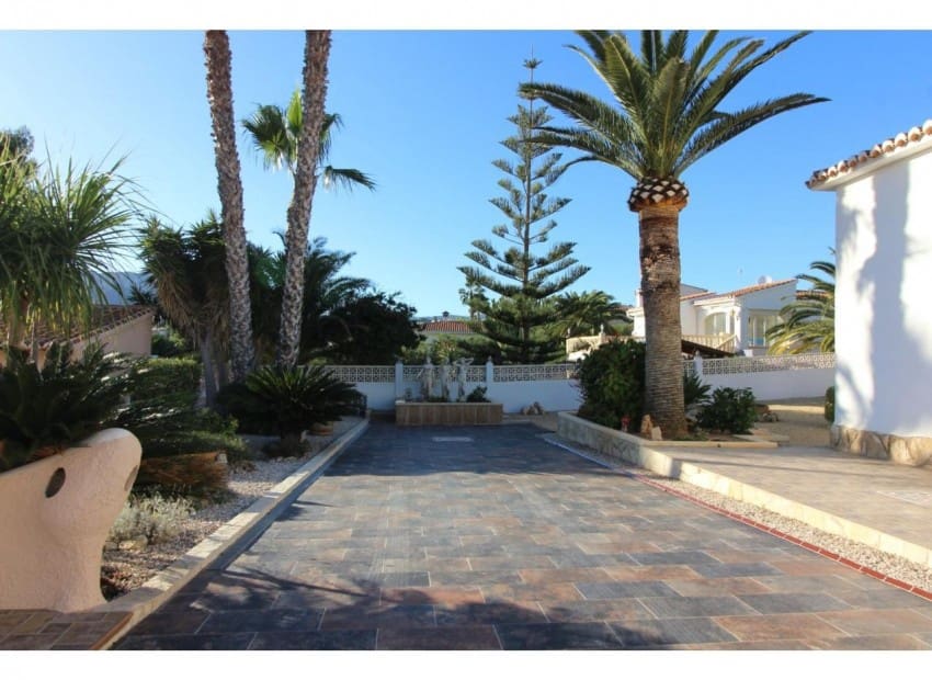 5 soverom Villa til salgs i Calpe / Calp med svømmebasseng - € 785 000 (Ref: 9196921)