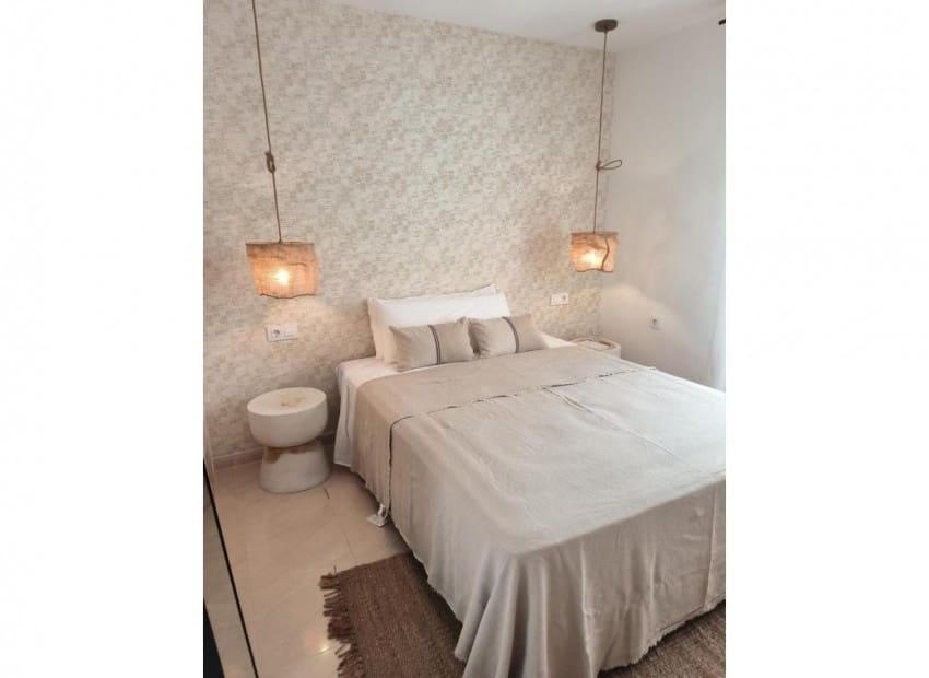 4 quarto Moradia para venda em Calpe / Calp com piscina - 950 000 € (Ref: 9197337)