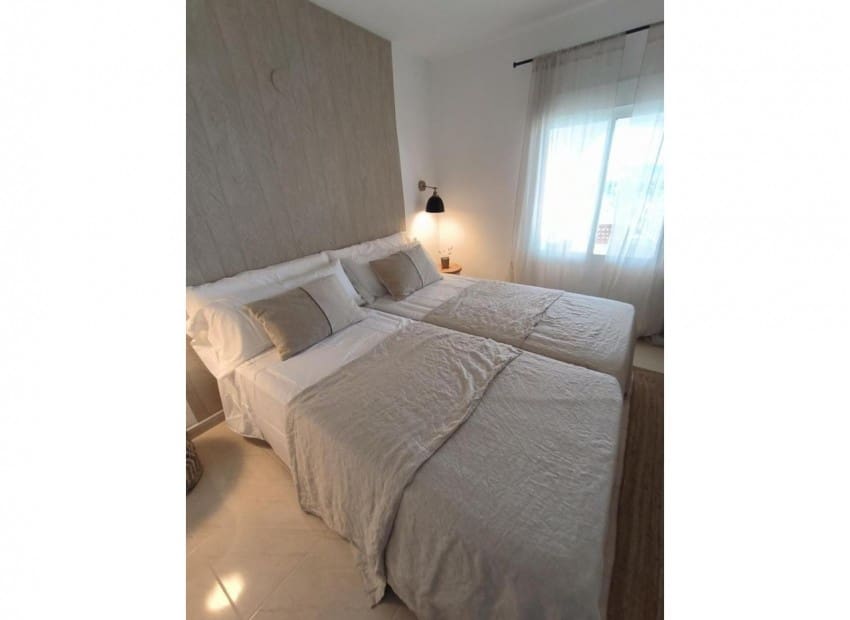 4 quarto Moradia para venda em Calpe / Calp com piscina - 950 000 € (Ref: 9197337)