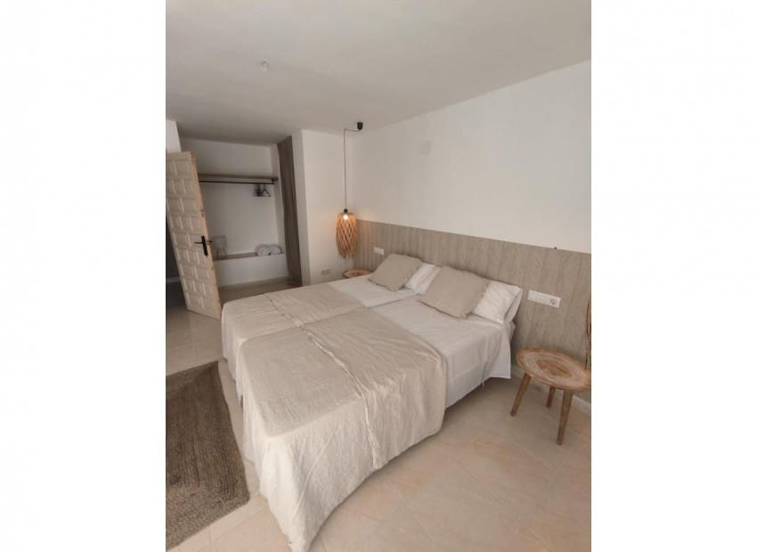 4 quarto Moradia para venda em Calpe / Calp com piscina - 950 000 € (Ref: 9197337)