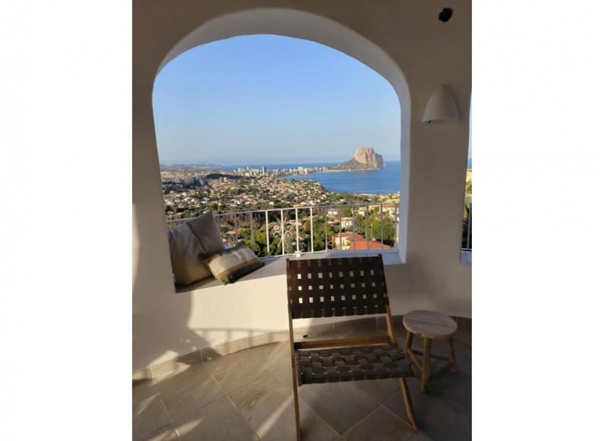 4 quarto Moradia para venda em Calpe / Calp com piscina - 950 000 € (Ref: 9197337)