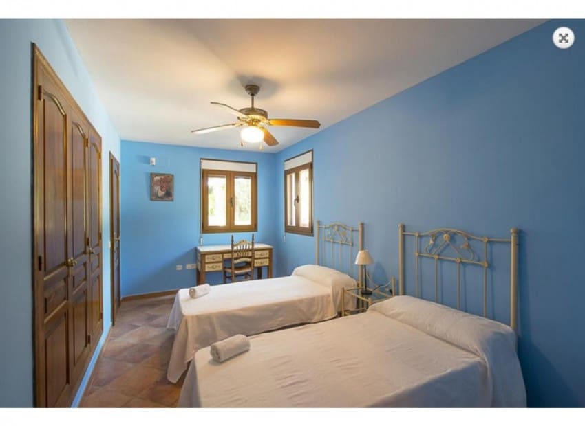 4 sypialnia Willa na sprzedaż w Calpe / Calp z basenem garażem - 775 000 € (Ref: 9197363)