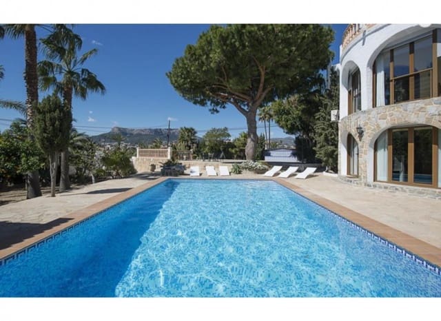 Chalet de 4 habitaciones en Levante - Playa Fossa, Calpe / Calp en venta con piscina garaje - 775.000 € (Ref: 9197363)